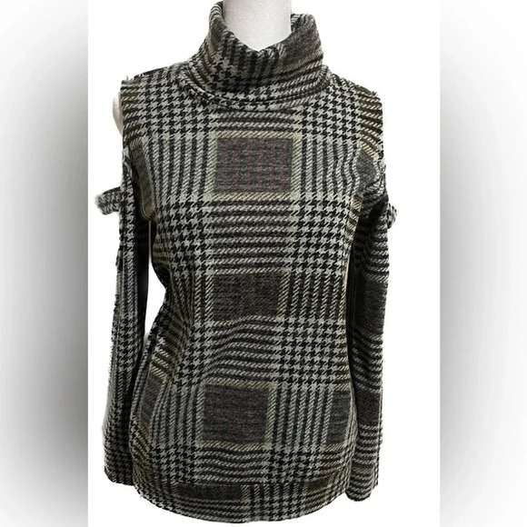 143 Story plaid turtleneck cold shoulder long sleeve top small - Picture 1 of 7